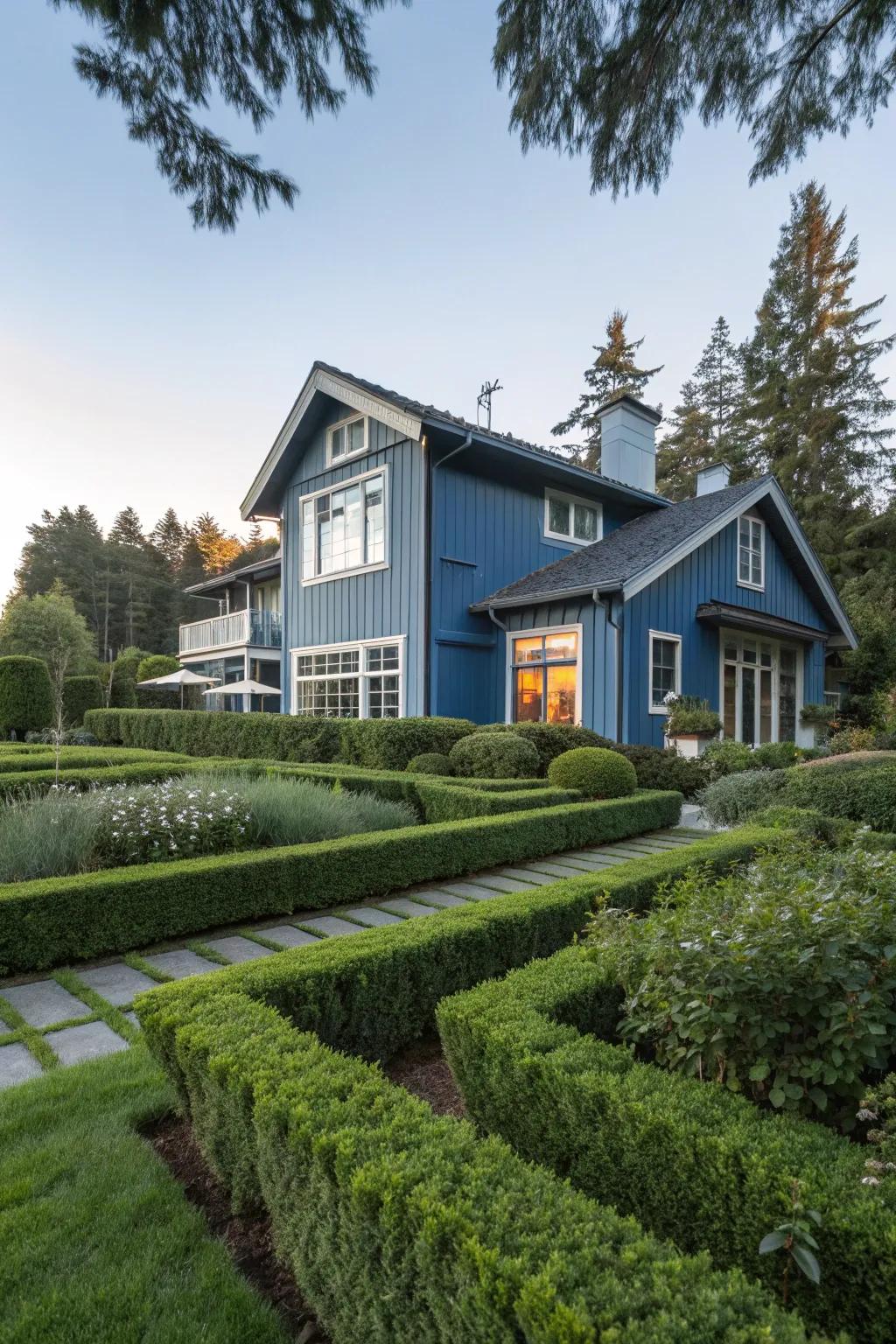 A stunning mix of daring blues and misty grays for a modern vibe.