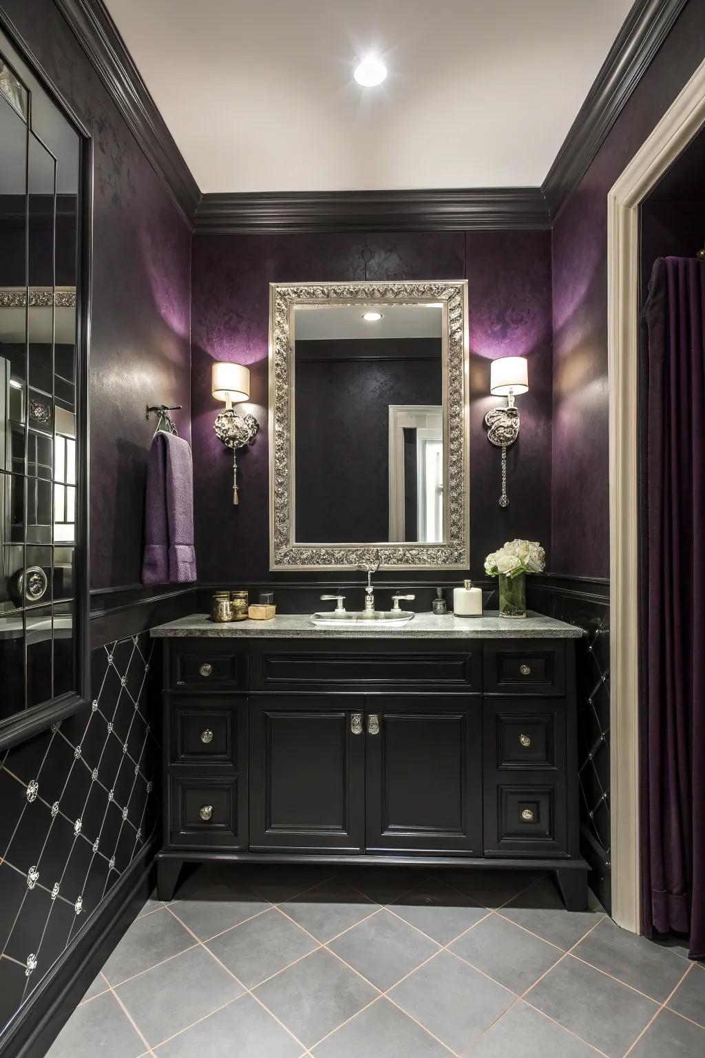 A washroom swathed in intense hues, producing an intimate and theatrical atmosphere.