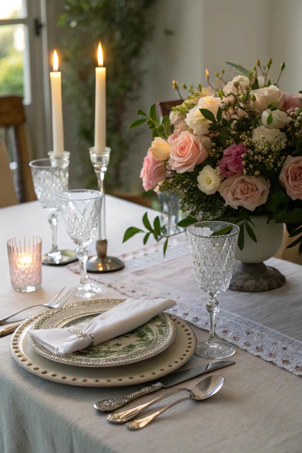 With a beautifully arranged candlelit meal, create the ideal setting for love.
