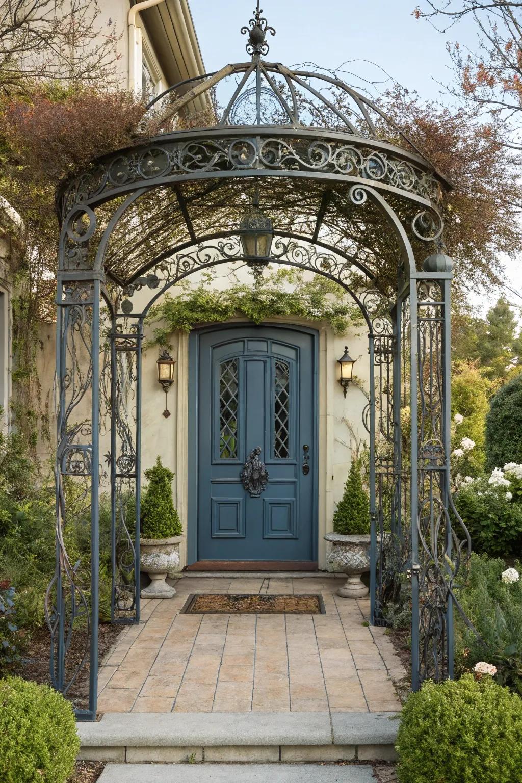 A classic iron arbor for a sophisticated and ageless entrance.
