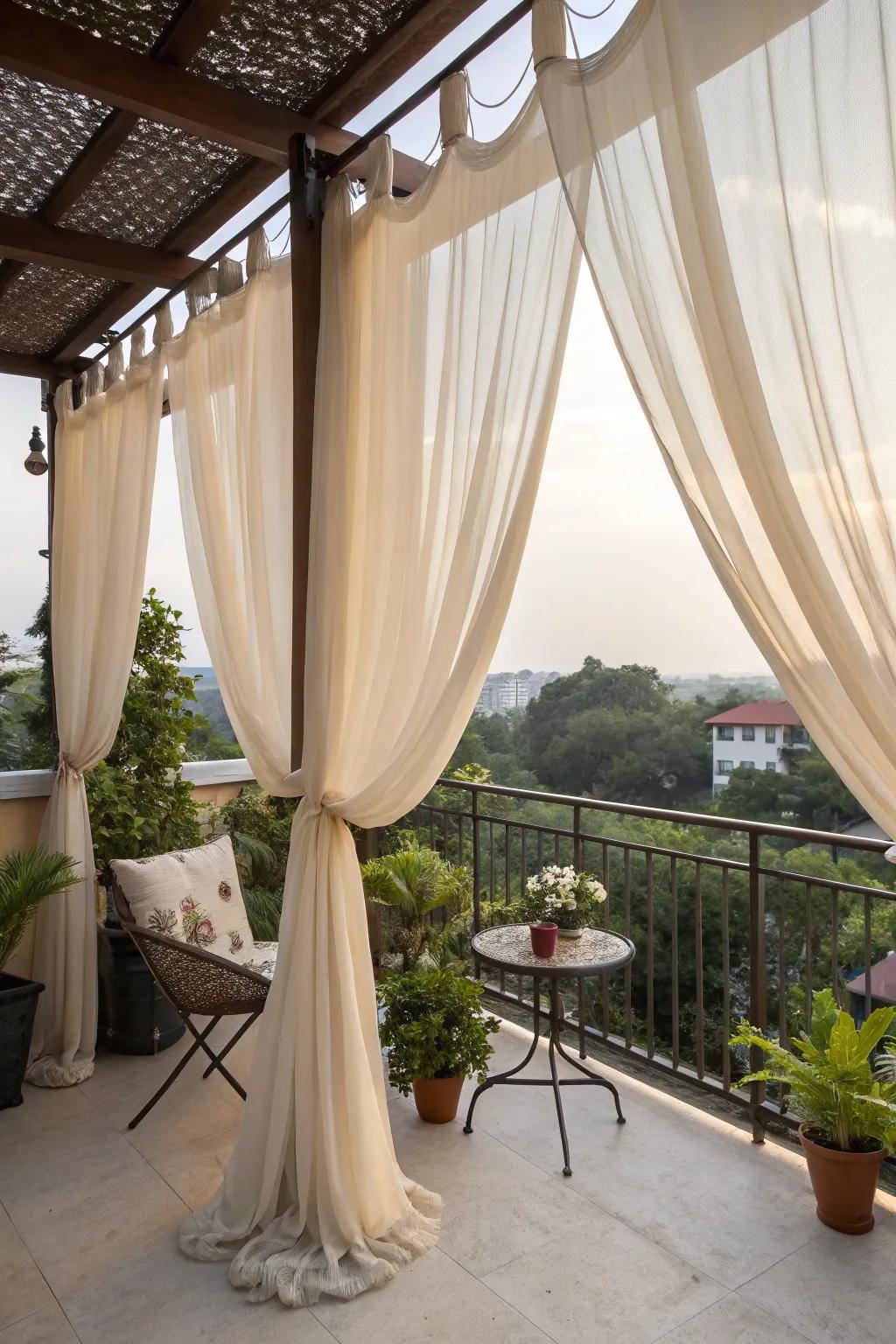 A DIY hanging canopy introducing a personal touch to balcony shade.