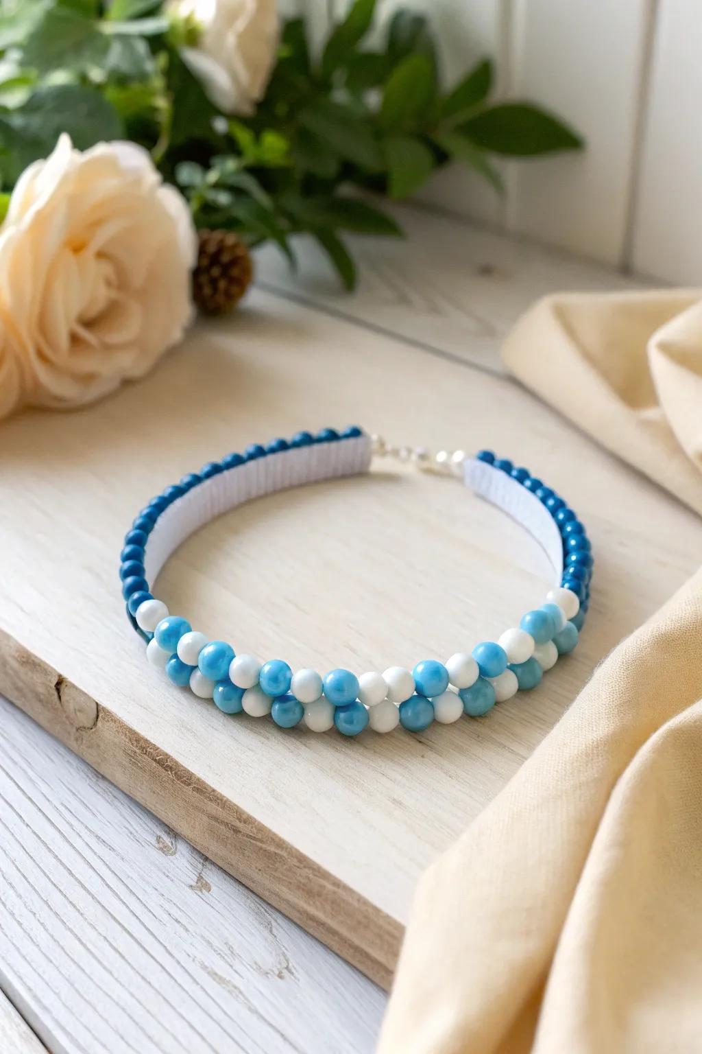 Experience simplicity and style using this handcrafted Kandi hair band, suited for your summer look.