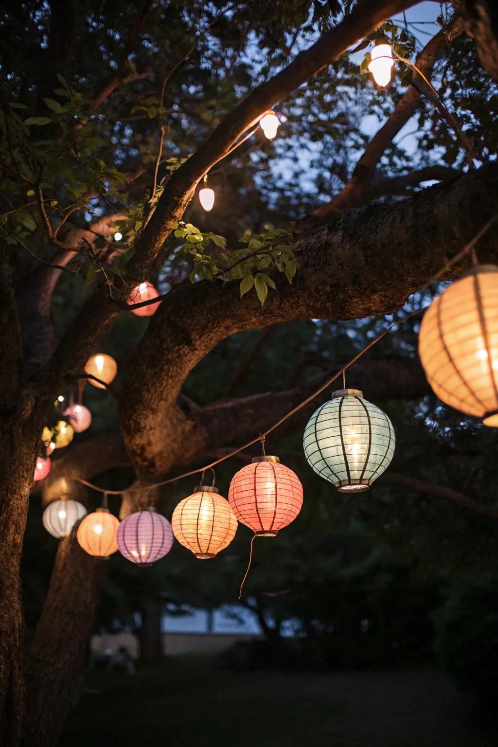 Luminaries fashion an enchanting and enigmatic ambiance.