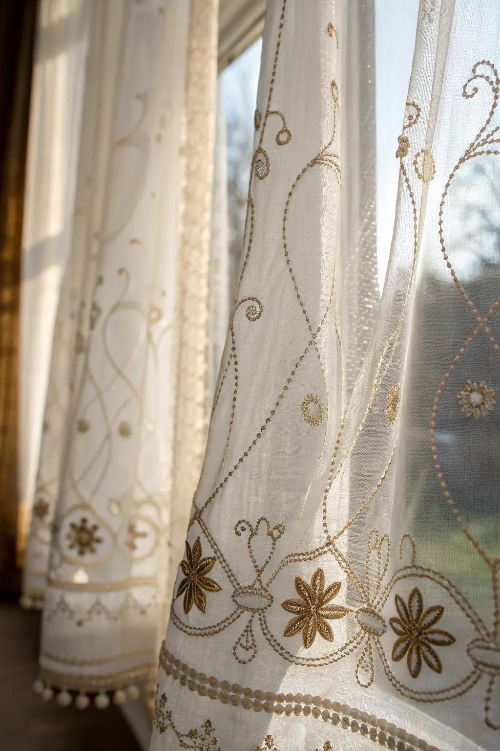 Fine drapes using distinct weaves incorporate dimension and a customized detail into dwelling design.
