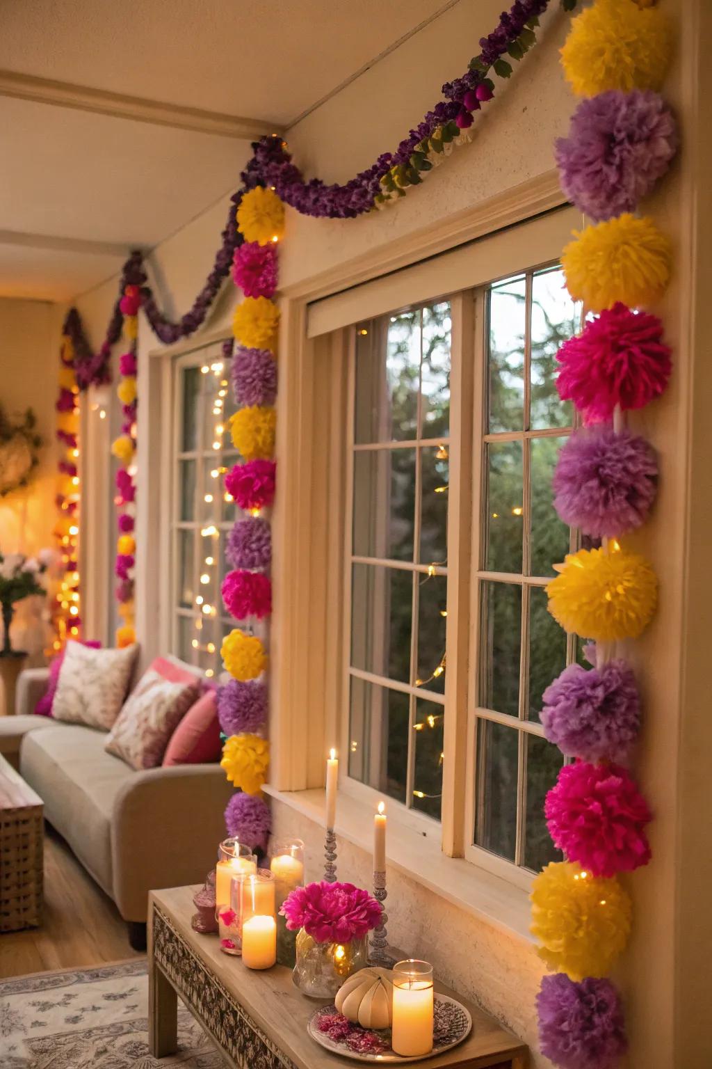 Garlands that bring color and life to the party.