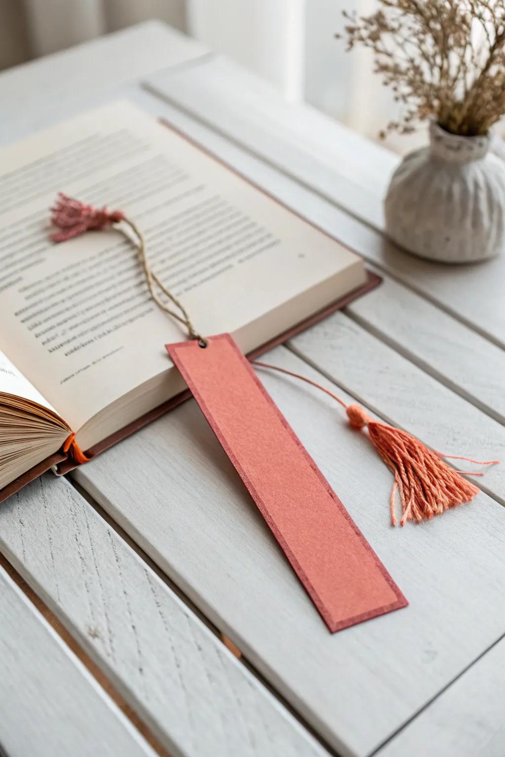 Add a splash of color to your reading with edge-painted bookmarks, where simplicity meets vibrancy.