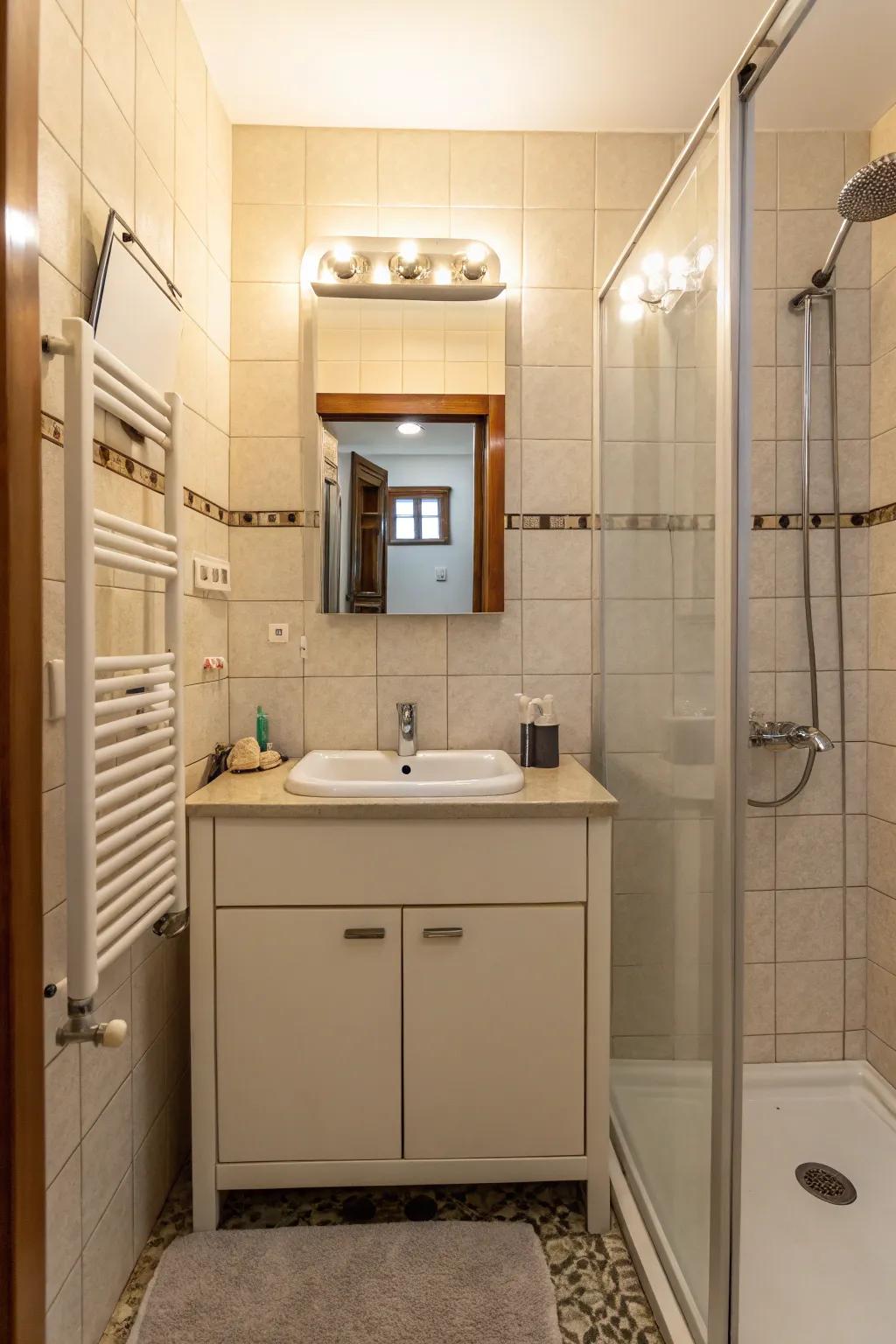 A small bathroom showcasing a compact vanity that maximizes space efficiency.