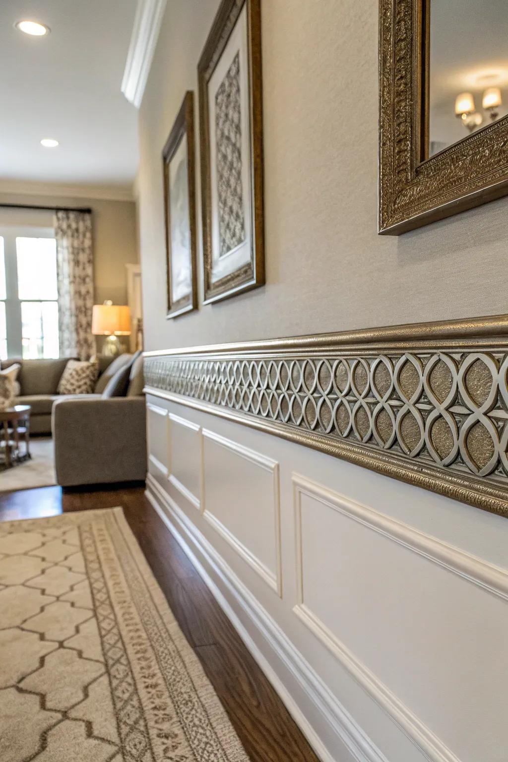Gleaming highlights bring a touch of glam to your decor.