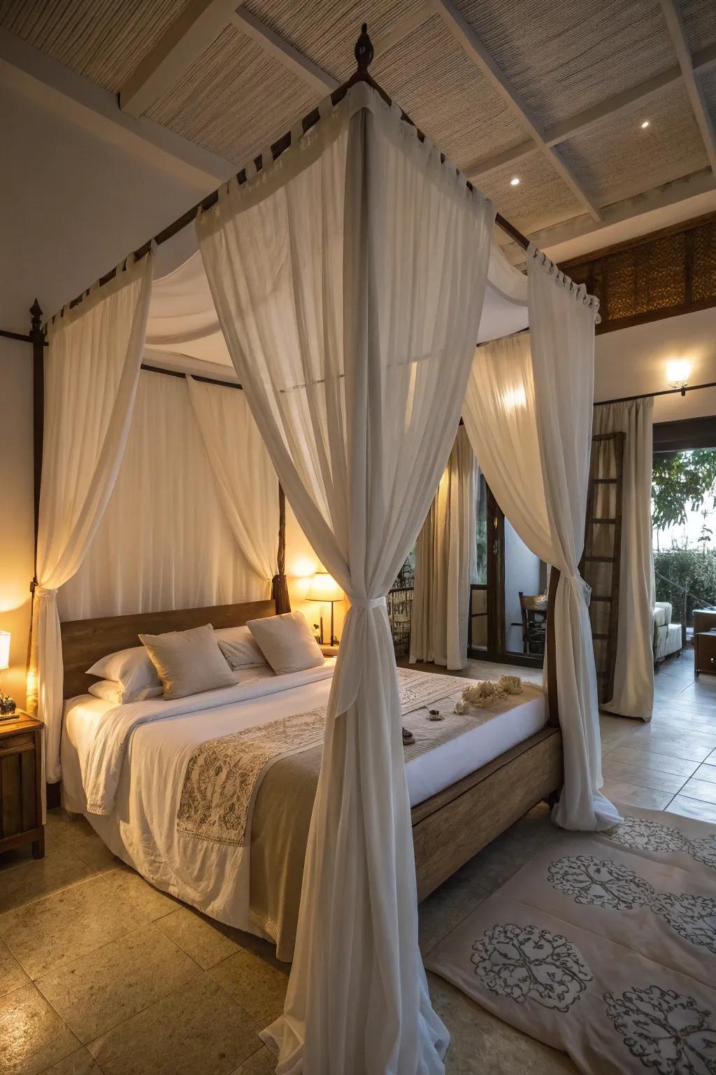 Draped fabrics create an divine and dramatic crowned effect.