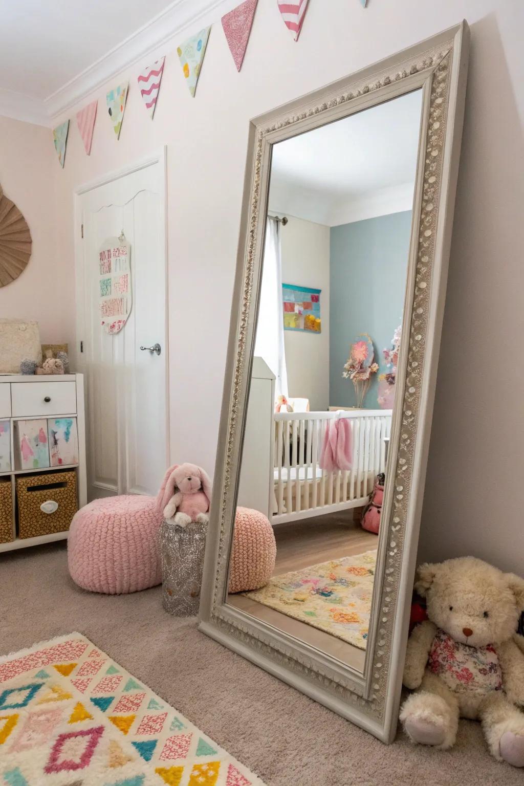 An extra-large reflector adds drama to this nursery.
