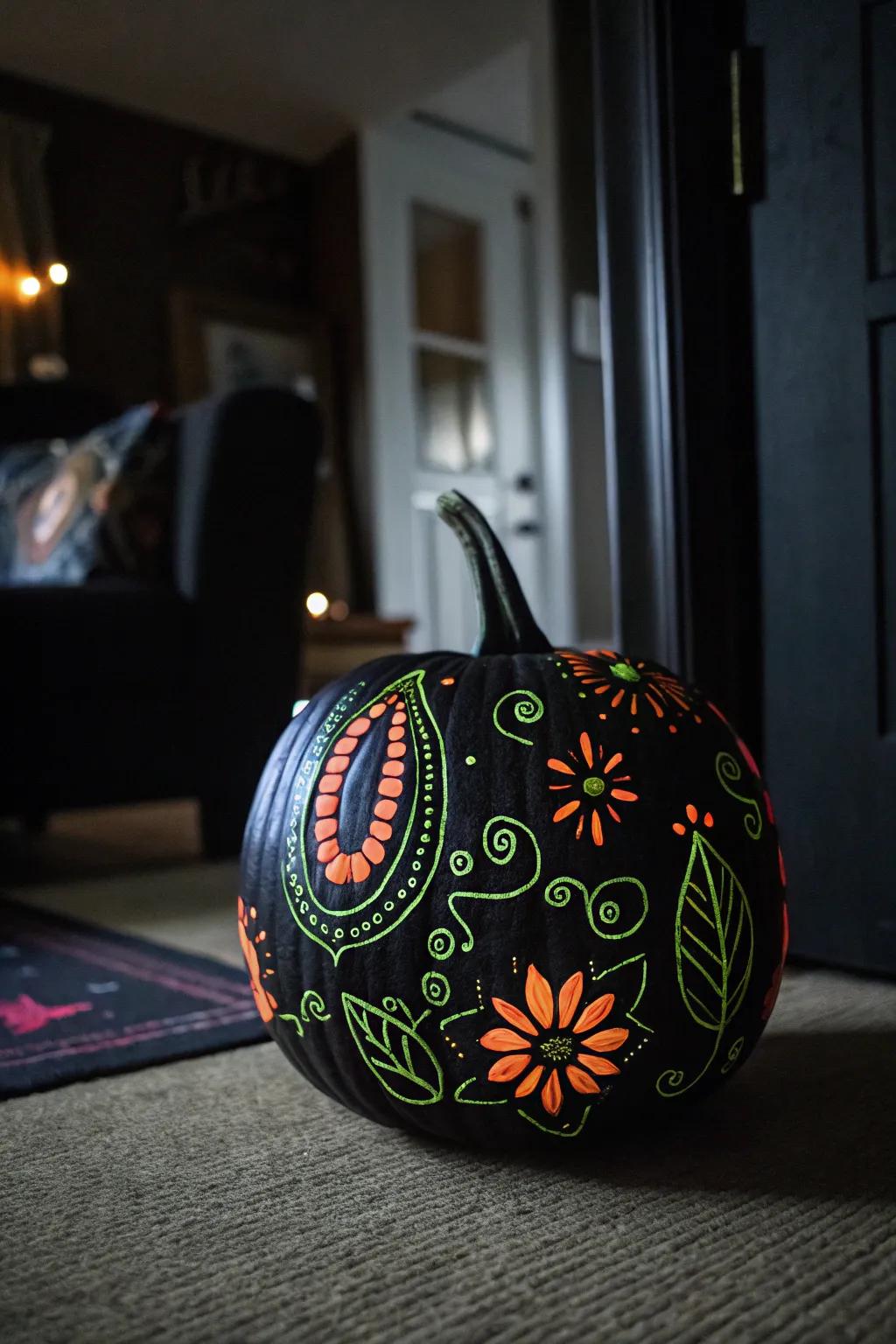An ebony gourd featuring phosphorescent designs, incorporating a magical impression to nocturnal ornamentation.