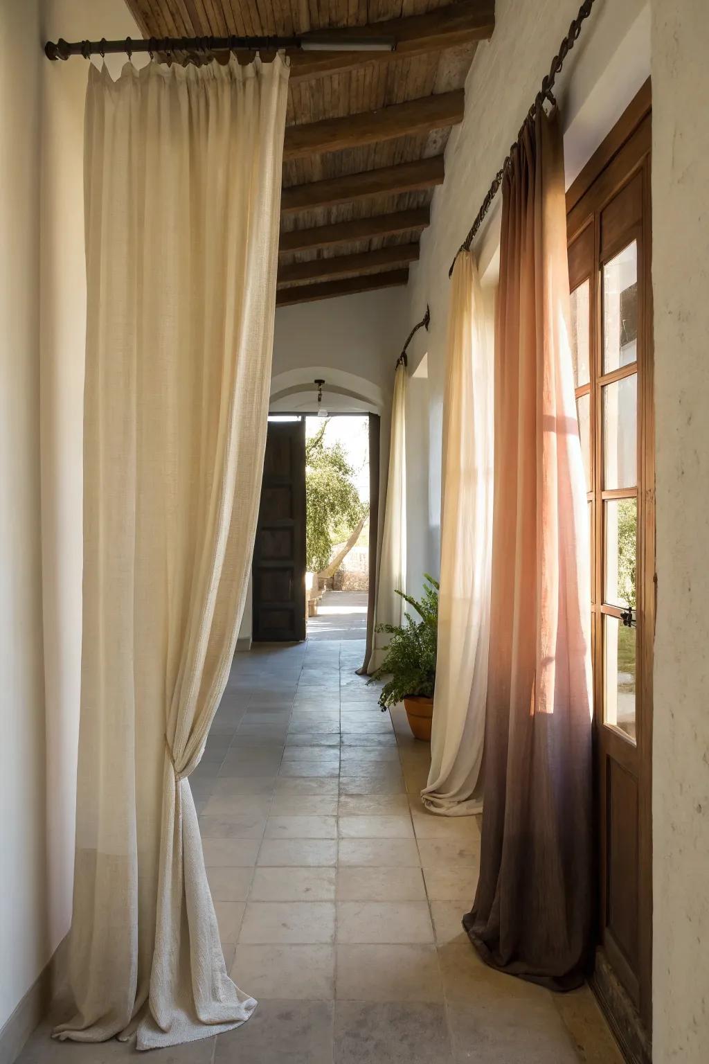 Gradation drapes offer a subdued and fashionable hue shift.