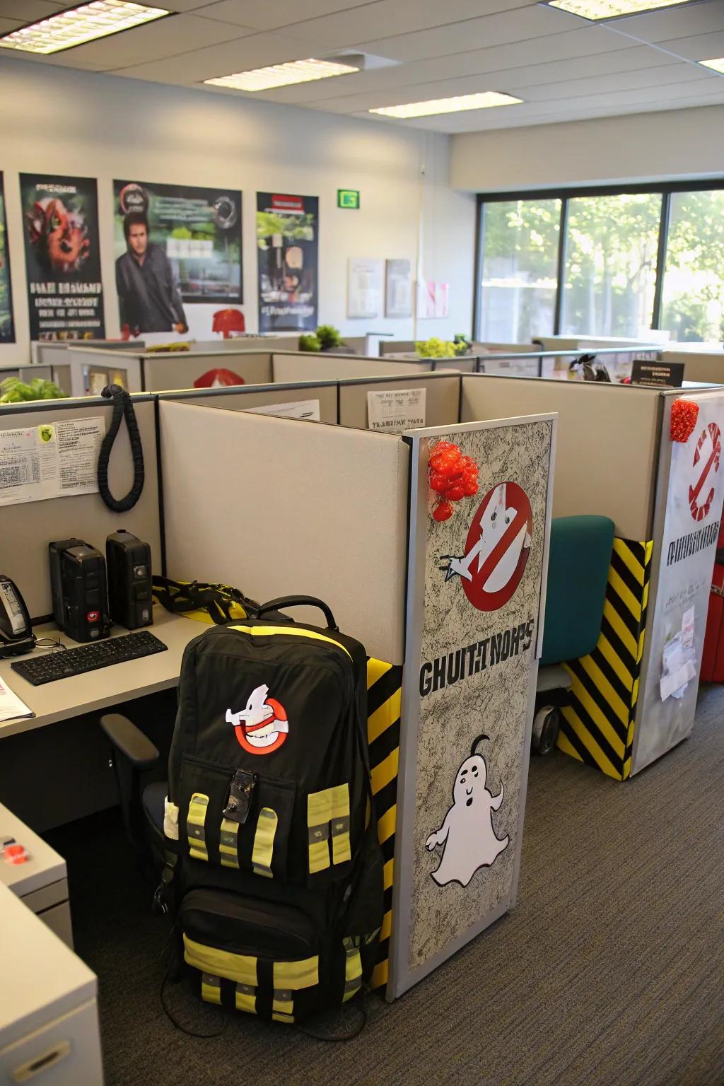 Bust some ghosts featuring a retro Ghost Chasers theme that's overflowing with amusement.