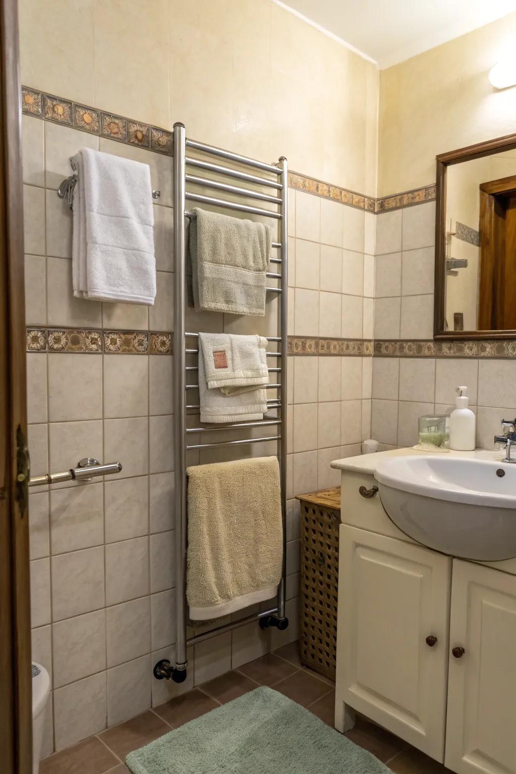 Rotating racks provide adaptable towel storage solutions.
