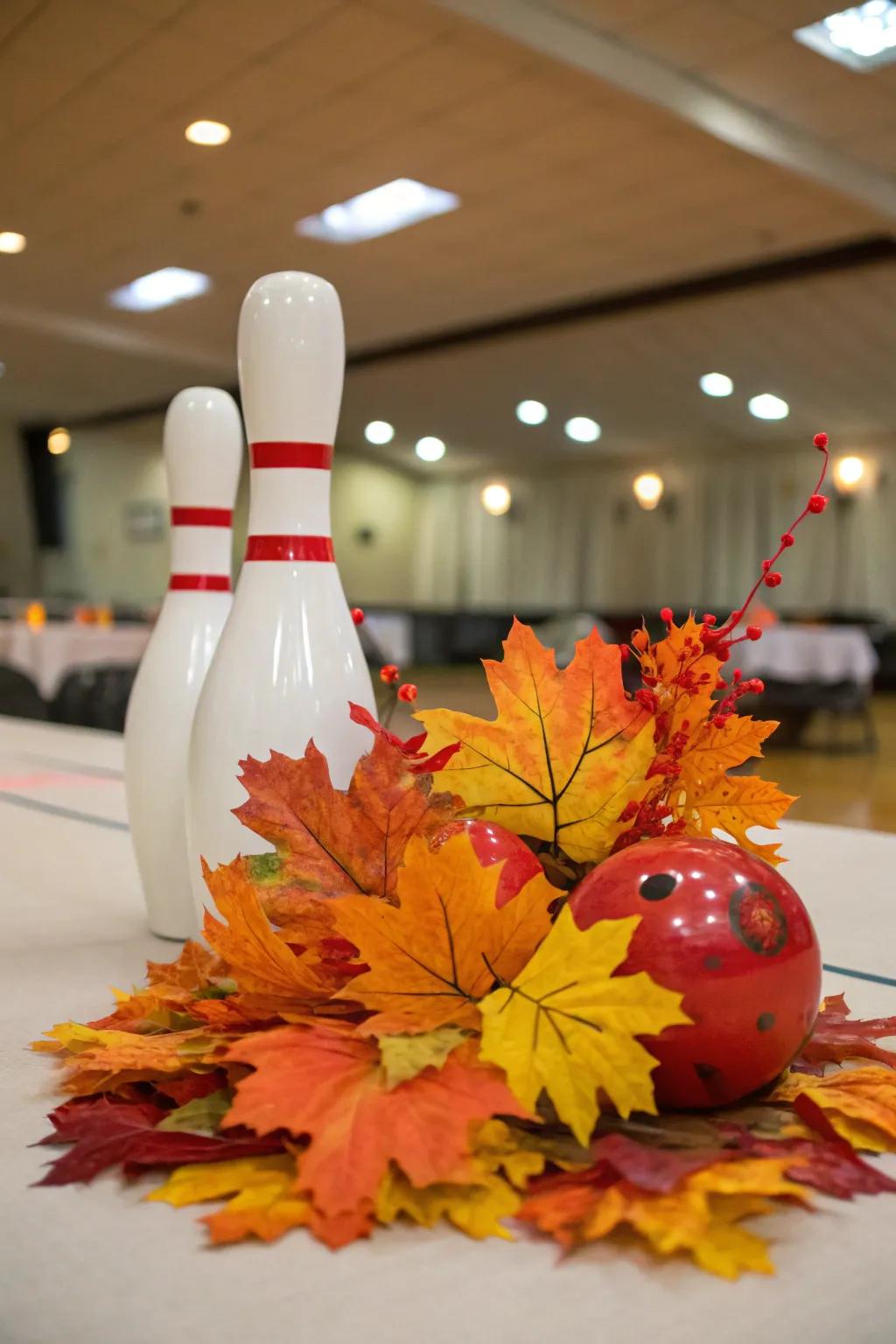 A seasonal twist with autumn leaves for a fresh bowling centerpiece.