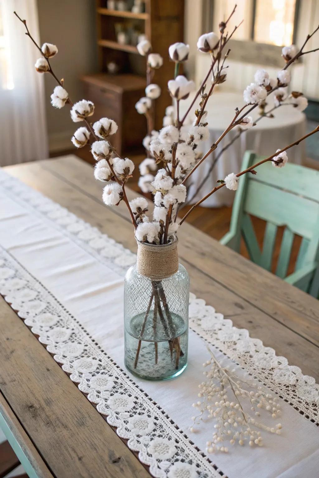 Farmhouse charm: cotton branches add softness and coziness.