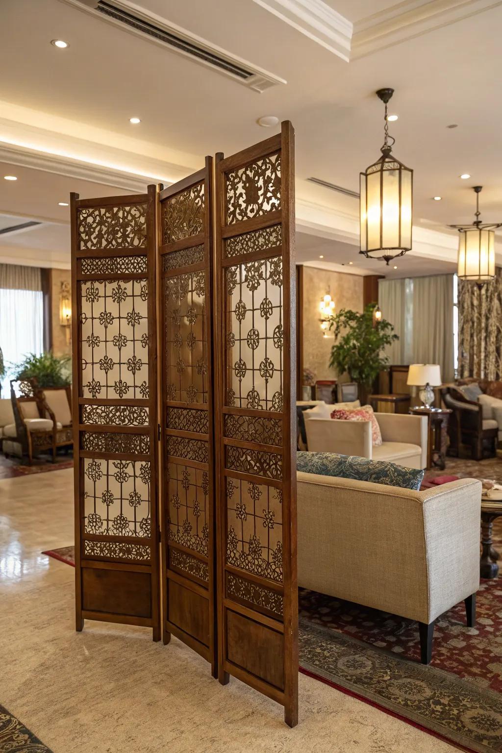 Screens bring flair and function.