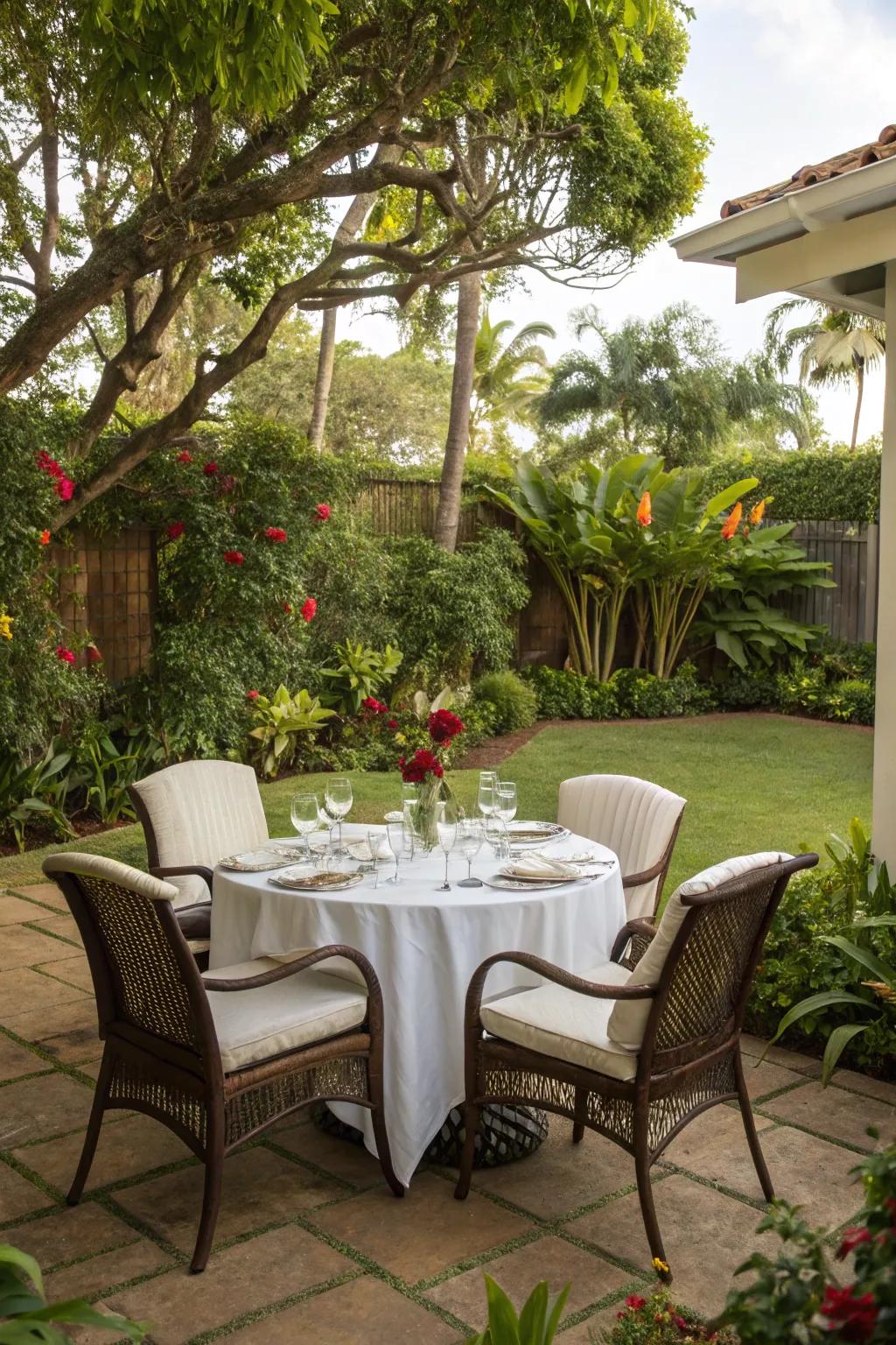 An appealing open-air dining arrangement suitable for meals on the veranda.