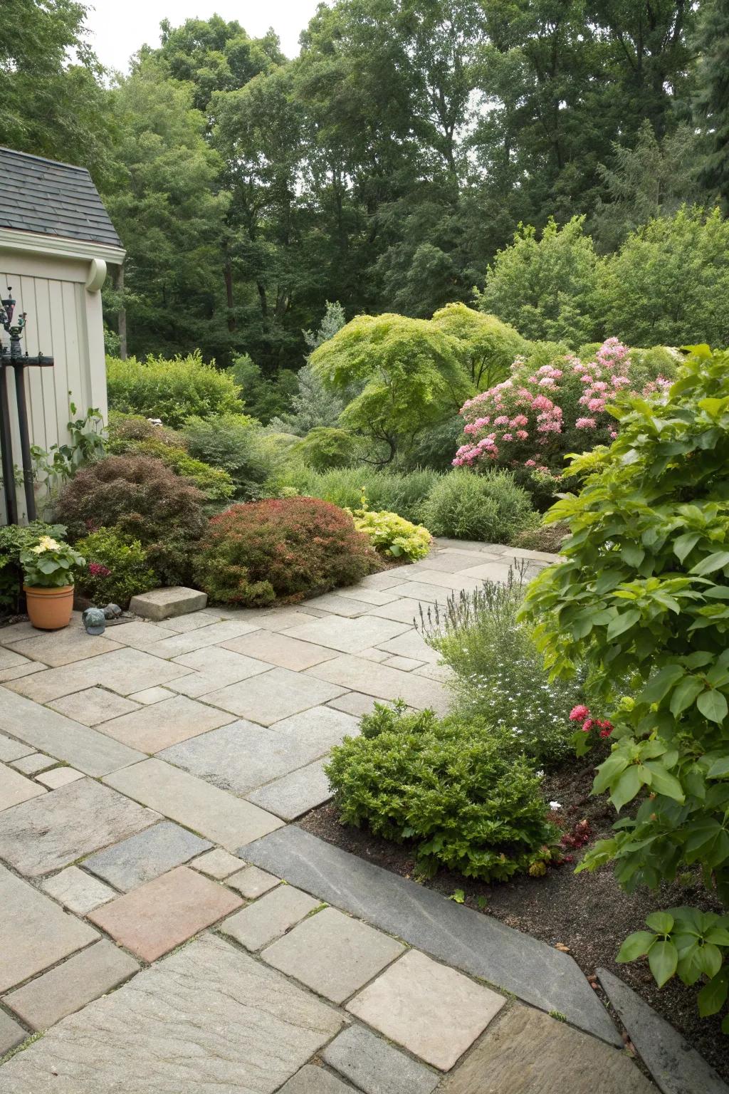 Greenery imparts a peaceful nuance to this sizable patio setting.
