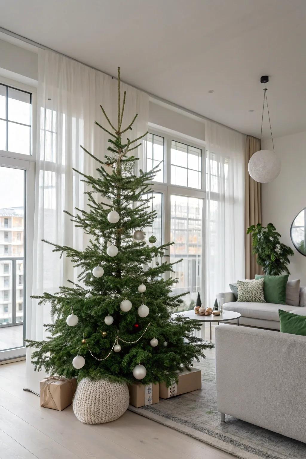 A minimalist Christmas tree in the Nordic style, characterized by its straightforward palette.