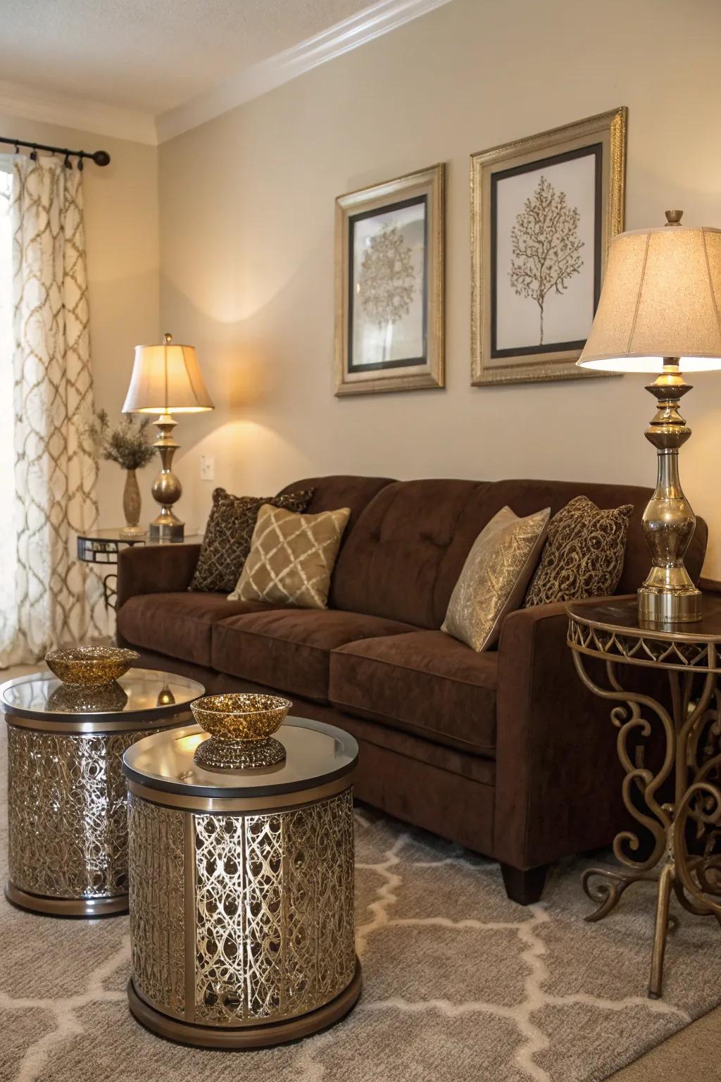 Gleaming details bring a hint of elegance to a cocoa sofa arrangement.