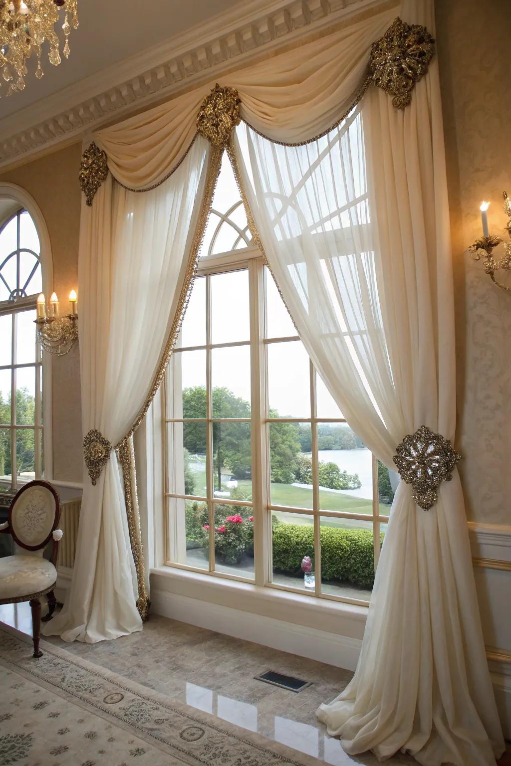 Charm with innovative tie-backs.