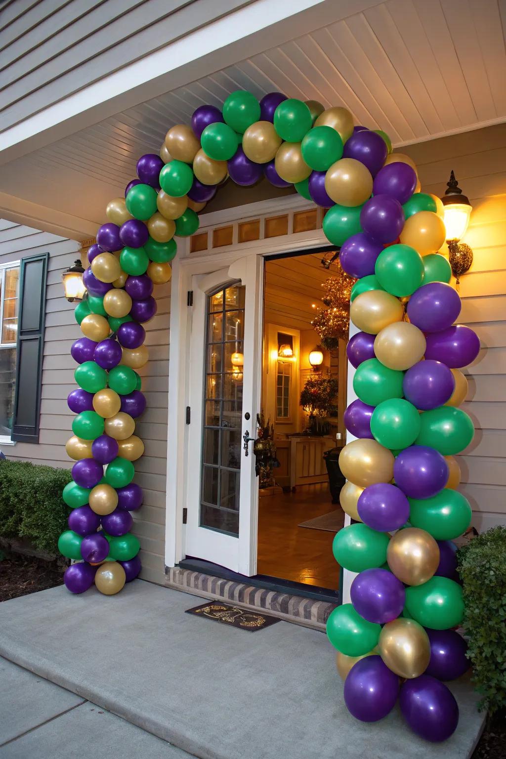 Balloon arches serve as a daring, attention-grabbing manner to welcome your attendees.