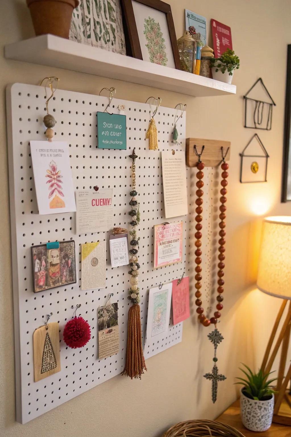 A tool board prayer wall featuring well-organized prayer scriptures and decorations.