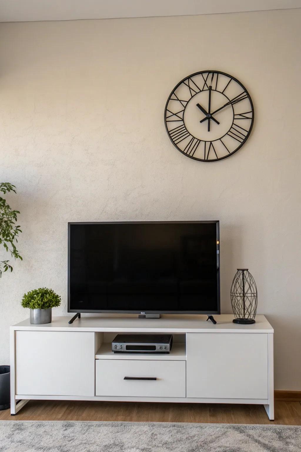 A simple timepiece introduces elegance without overwhelming the area.
