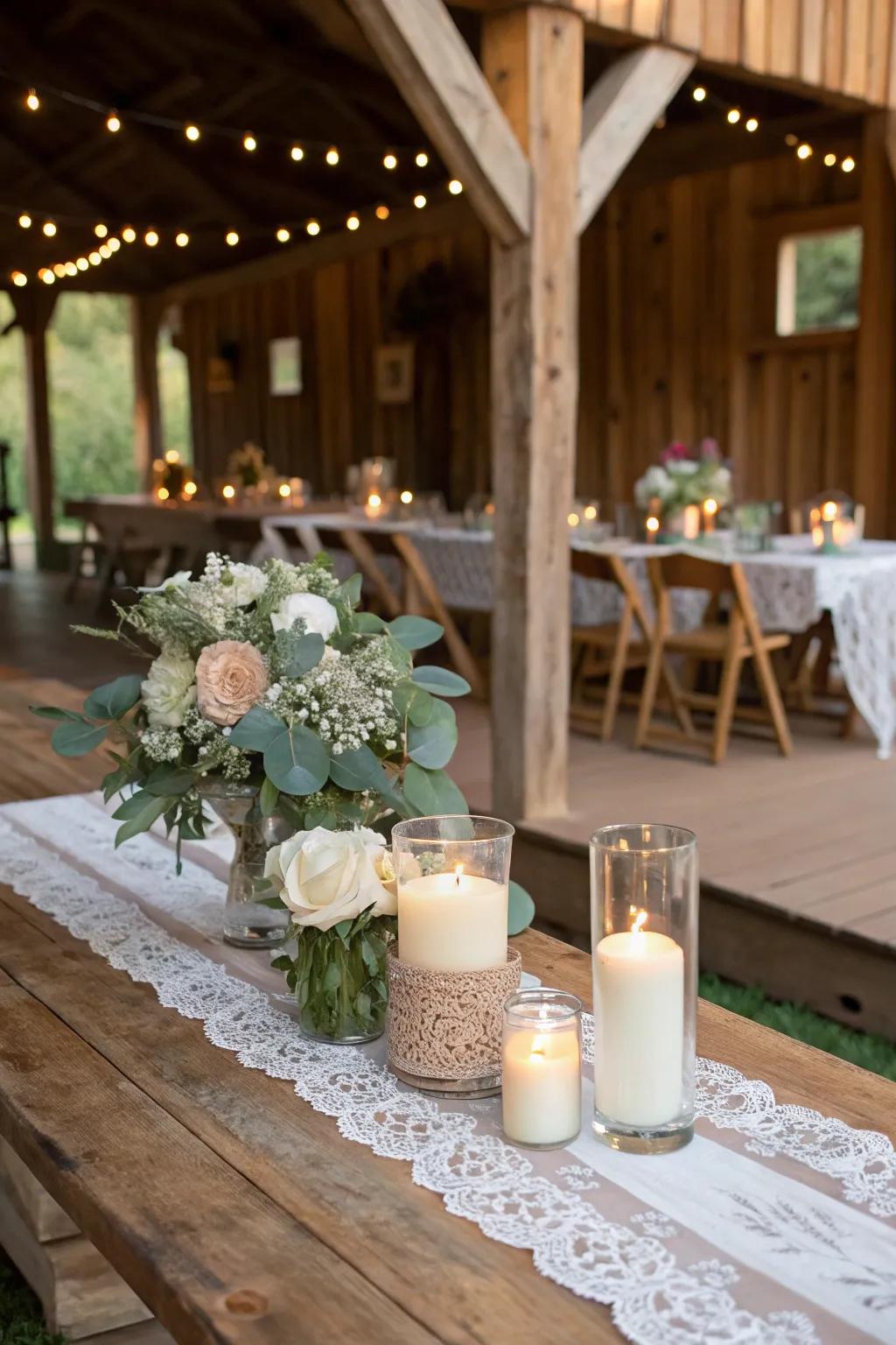 Nature-inspired wedding decor showcasing woodland details and lights for a cozy ambiance.