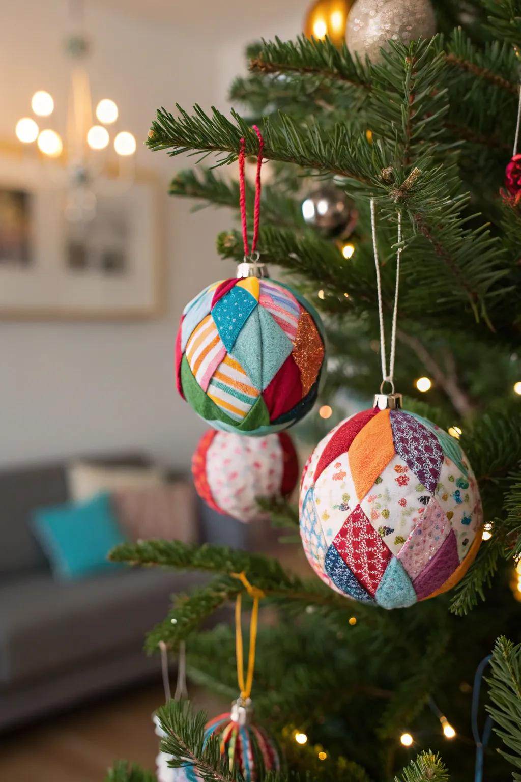 Vibrant fabric scrap baubles adding a pop of color to the holiday decor.