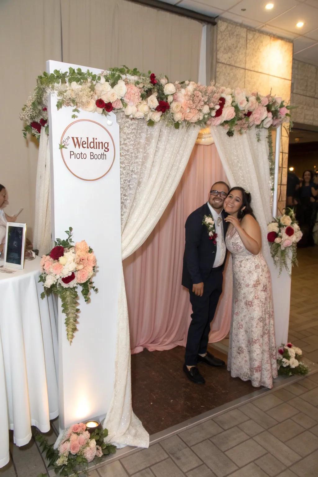 A wedding picture corner showcasing an alluring and individualized scene.