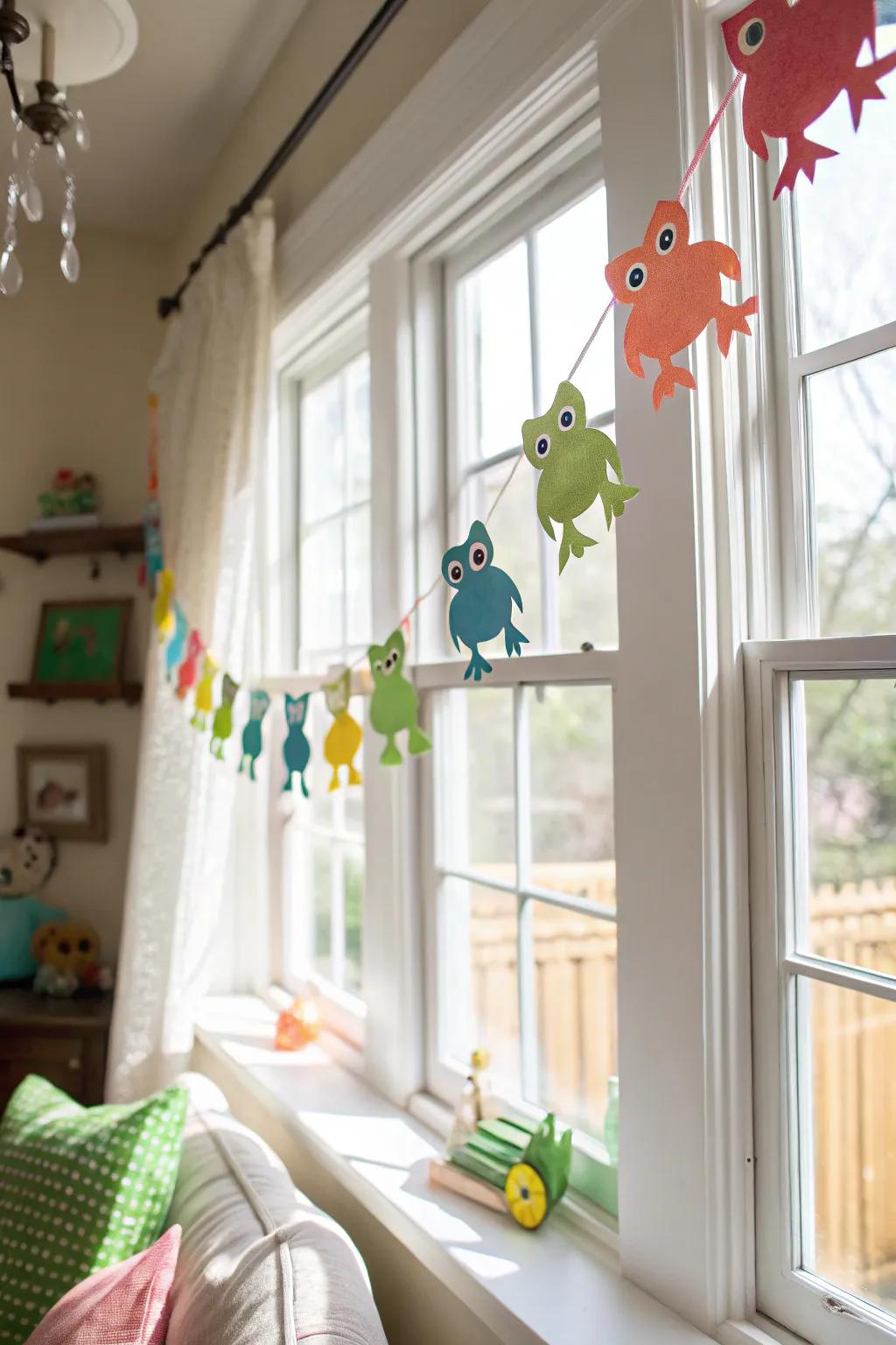 DIY amphibian garland infuses a playful essence into your area.