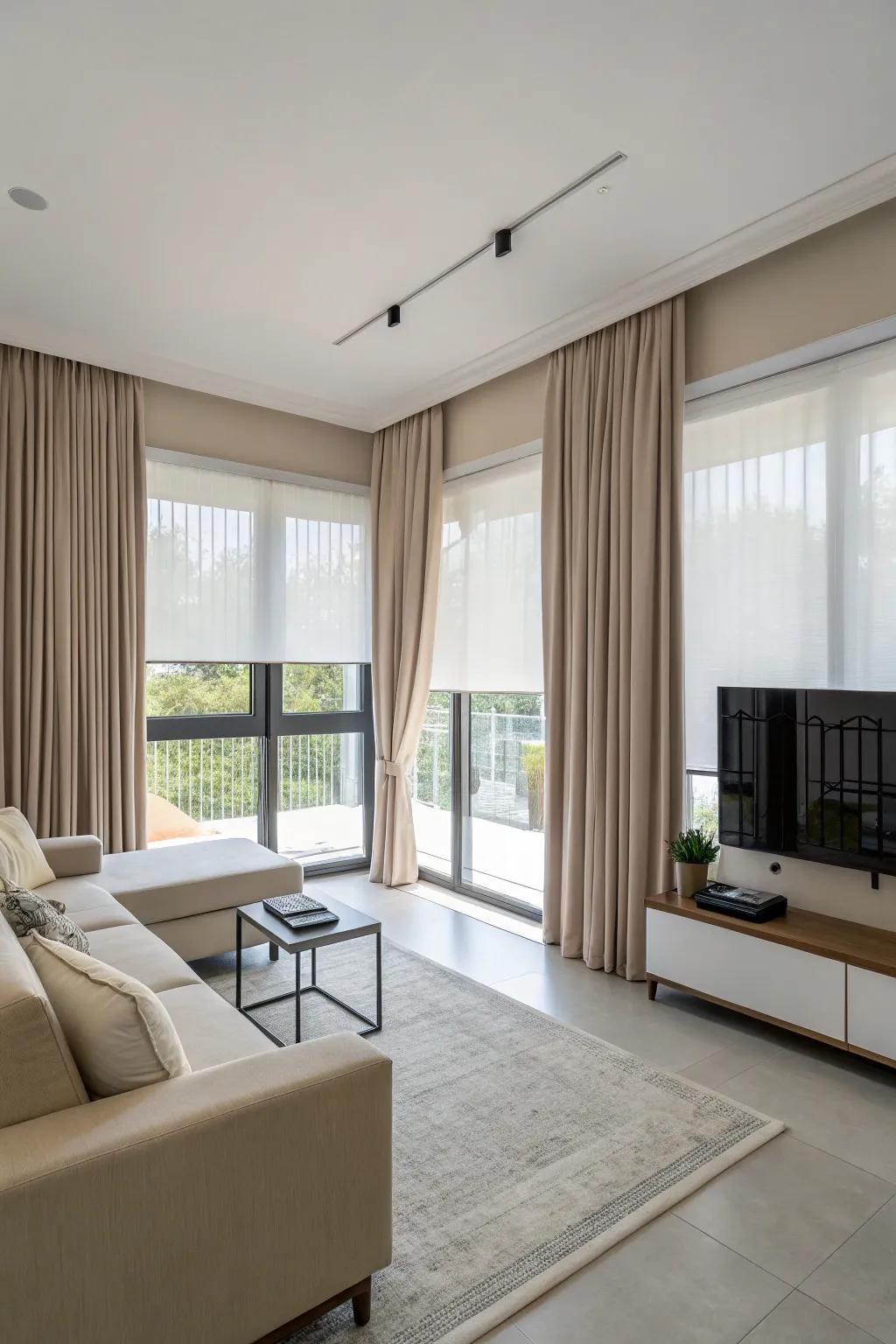 Roller-type shades epitomize the essence of a minimalist aesthetic.
