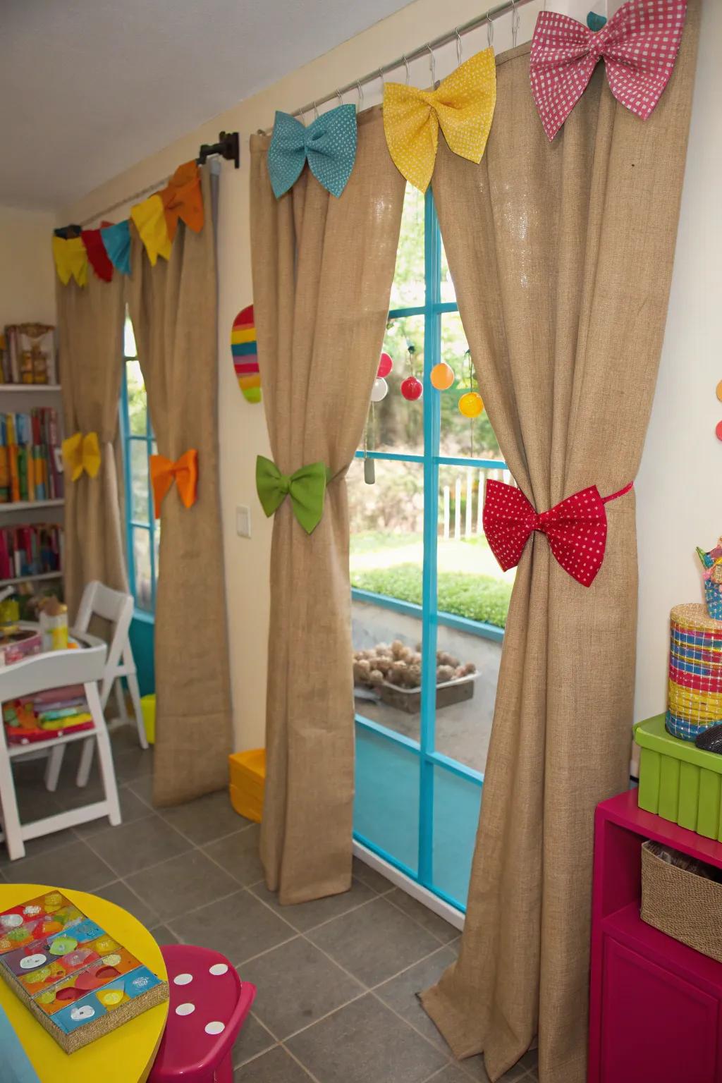 Sackcloth drapes and ribbon draw backs add playful highlights.