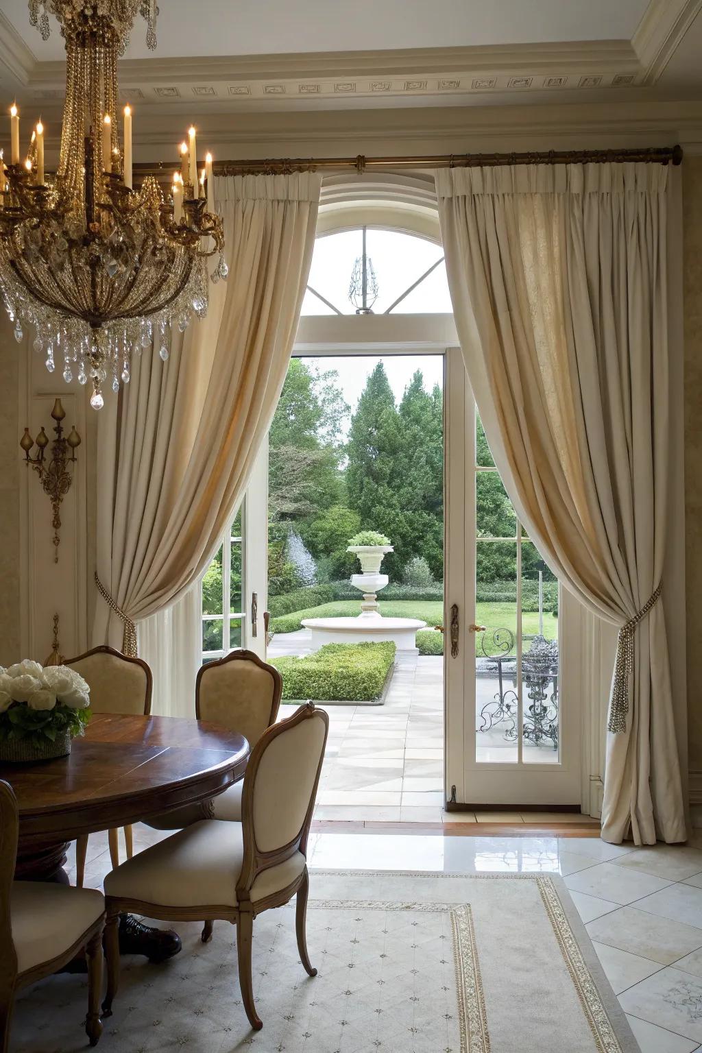 Sophisticated drapes elevate dining area aesthetics.
