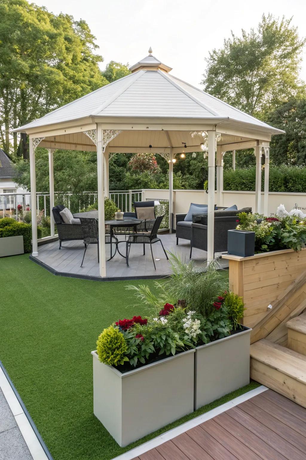 Fake lawn cover delivers a maintenance-free green flooring solution.