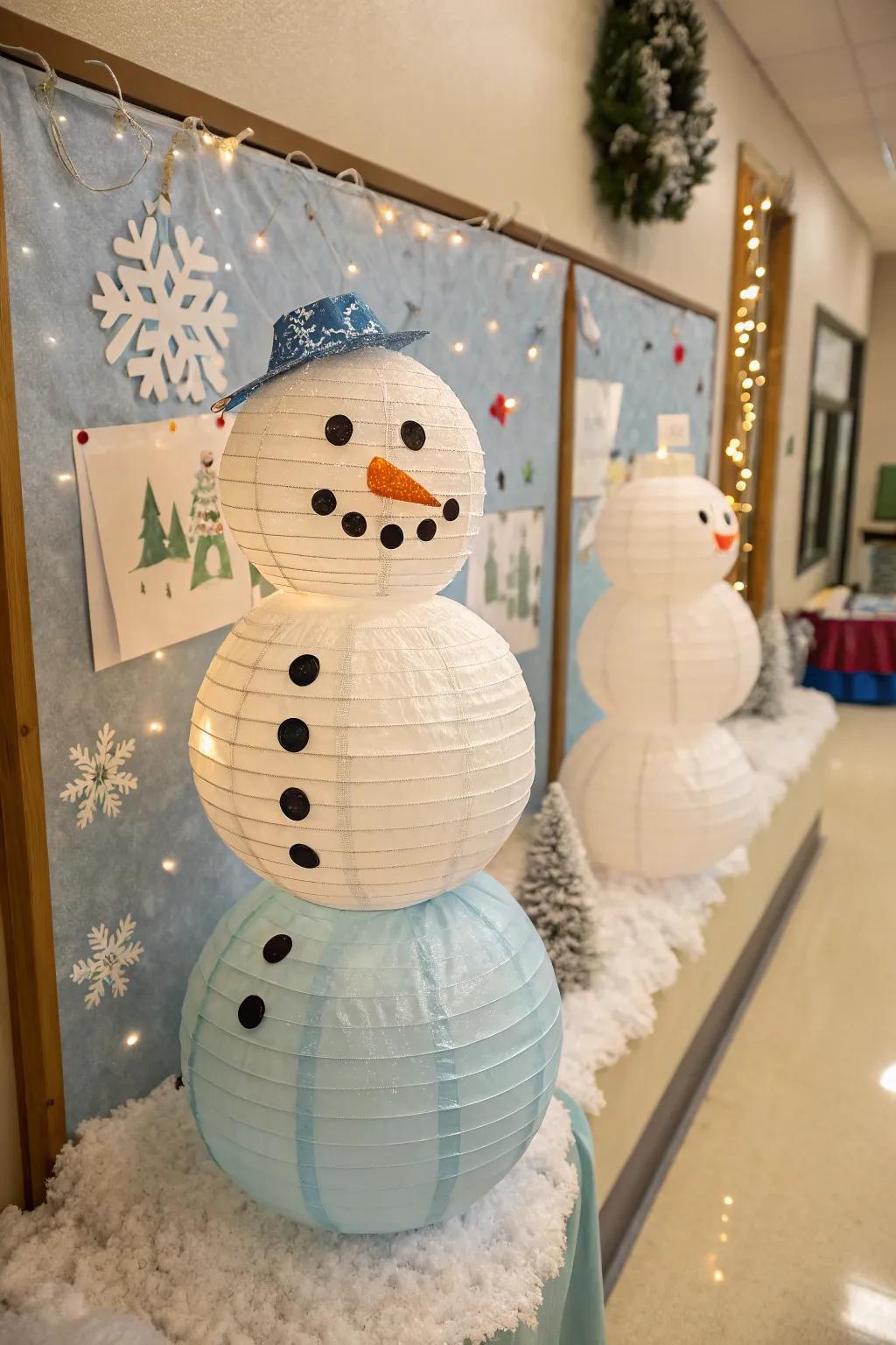 Capture the magic of glass domes through snowmen within for a truly captivating board!