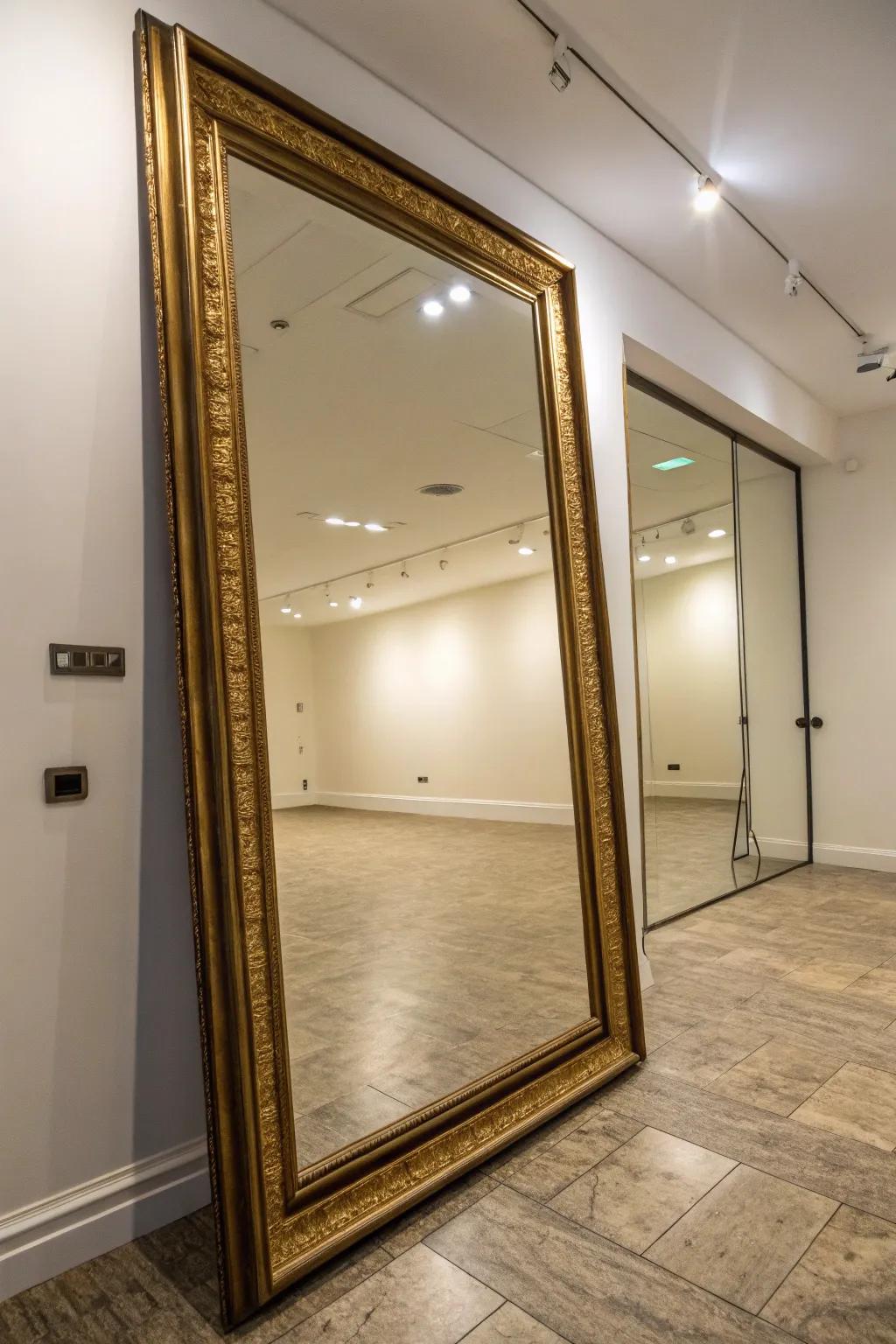 Reflectors maximize light and space.