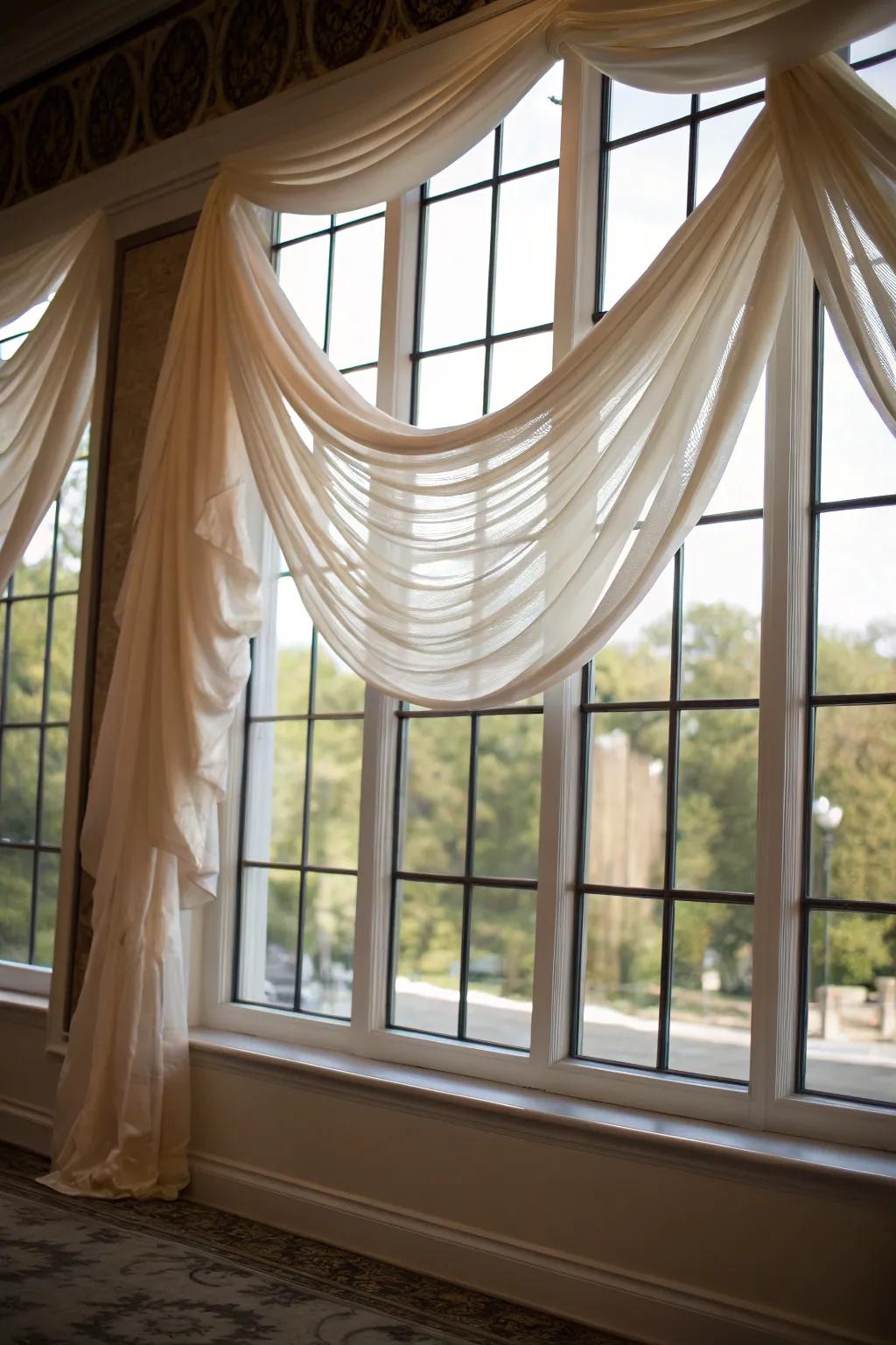 Elegant look with a curve.