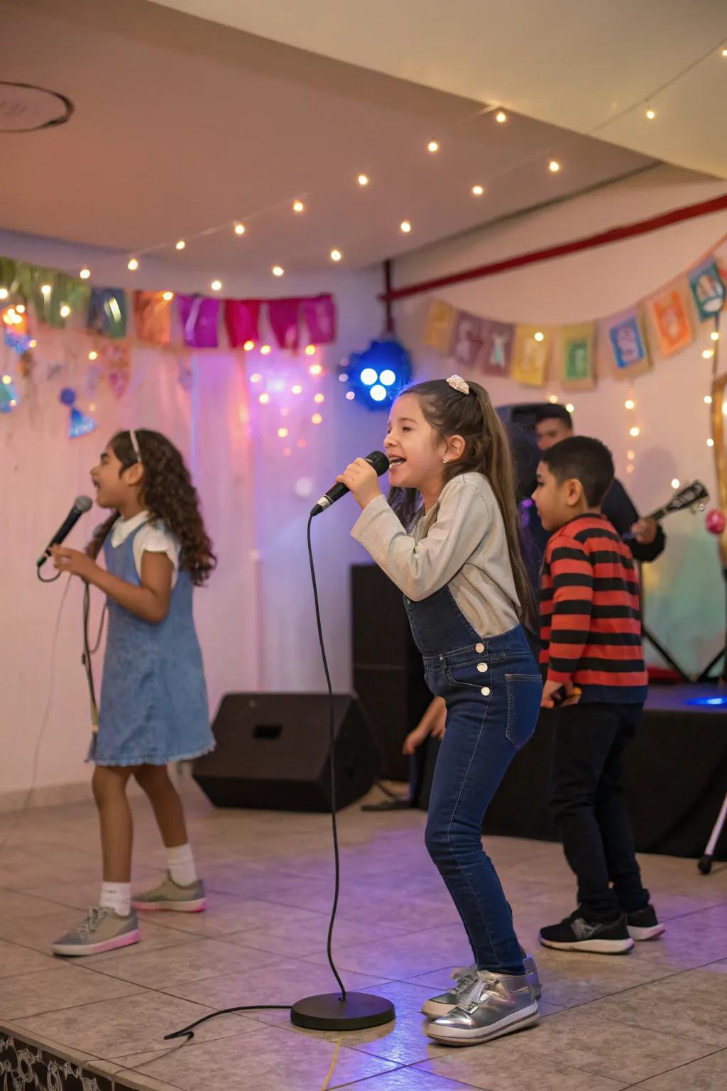A lively vocal exhibition and dance showdown for music-loving kids.