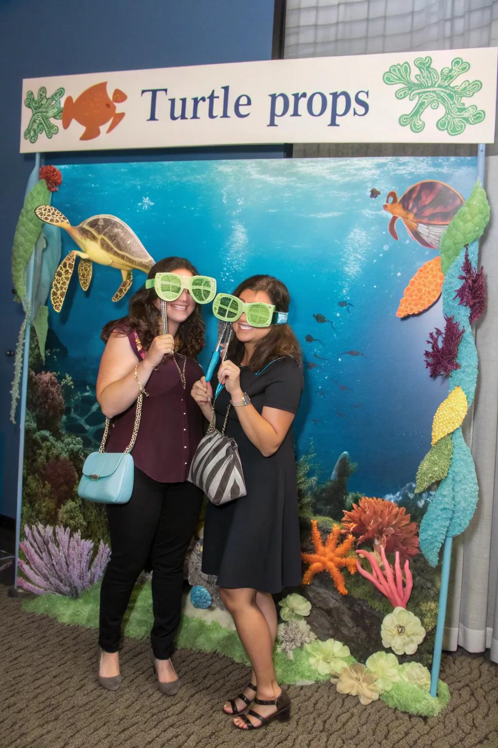 Immortalize memories with an enjoyable aquatic photo corner.